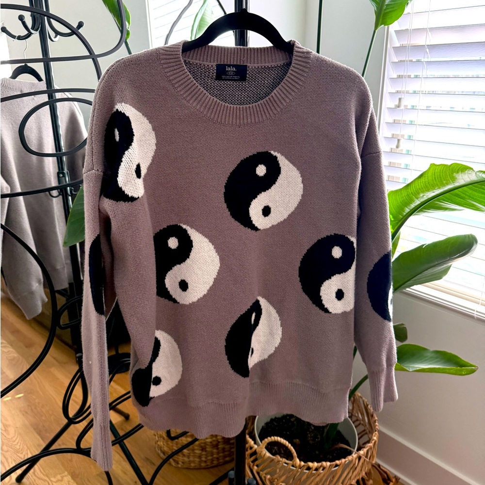 Lala S/M harmony ying yang sweater grey